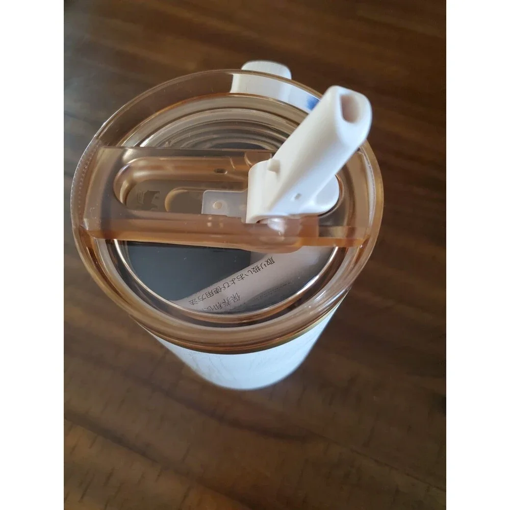 NEW Stanley 40 oz Flip Straw Quencher Tumbler LIMITED EDITION Birch Woodgrain